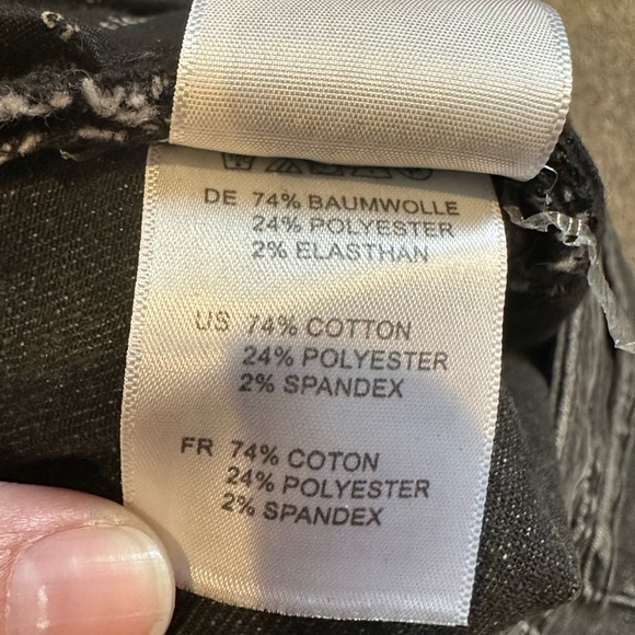 NWOT Articles of Society Black Distressed Jean Shorts - Picture 8 of 9